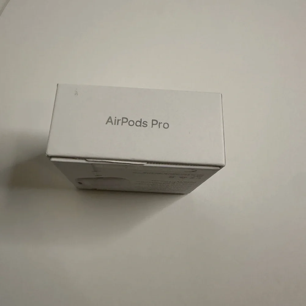 Apple airpods pro